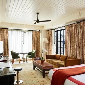 The Bowery Otel